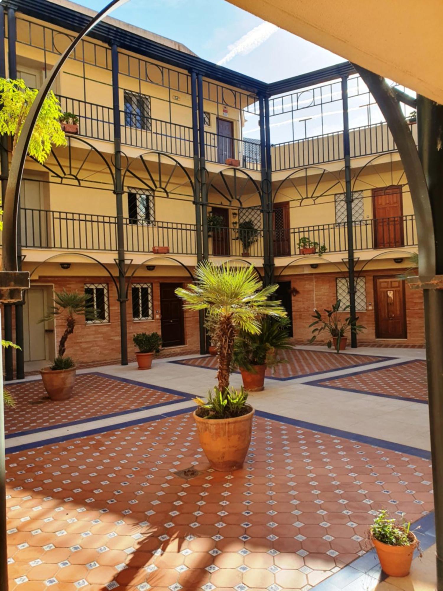 Torneo Life Tranquilo En El Centro Apartman Sevilla Kültér fotó